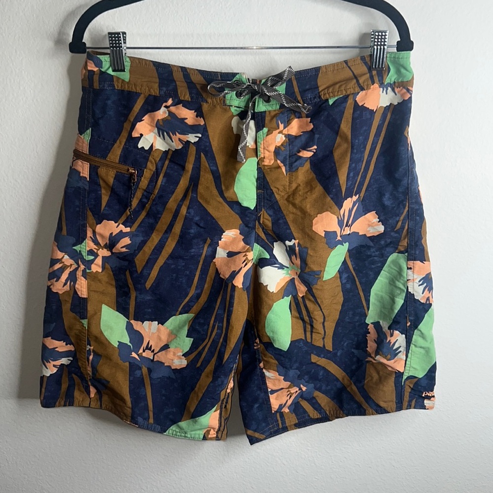 Patagonia Men’s Swim Trunks Shorts Bathing Suit 32